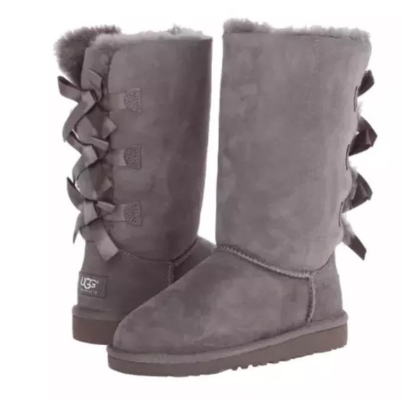 tall uggs with bows